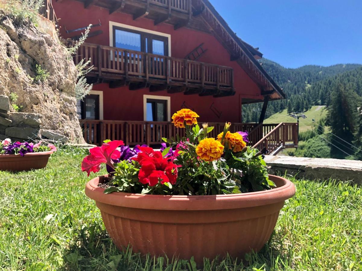 Hotel Piccolo Chalet Claviere Kültér fotó