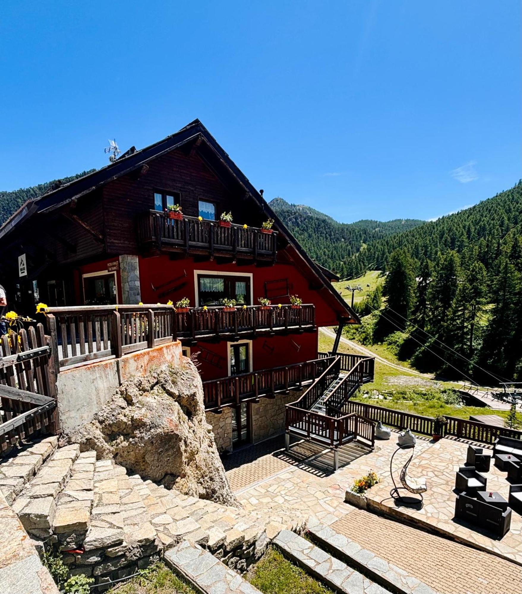 Hotel Piccolo Chalet Claviere Kültér fotó