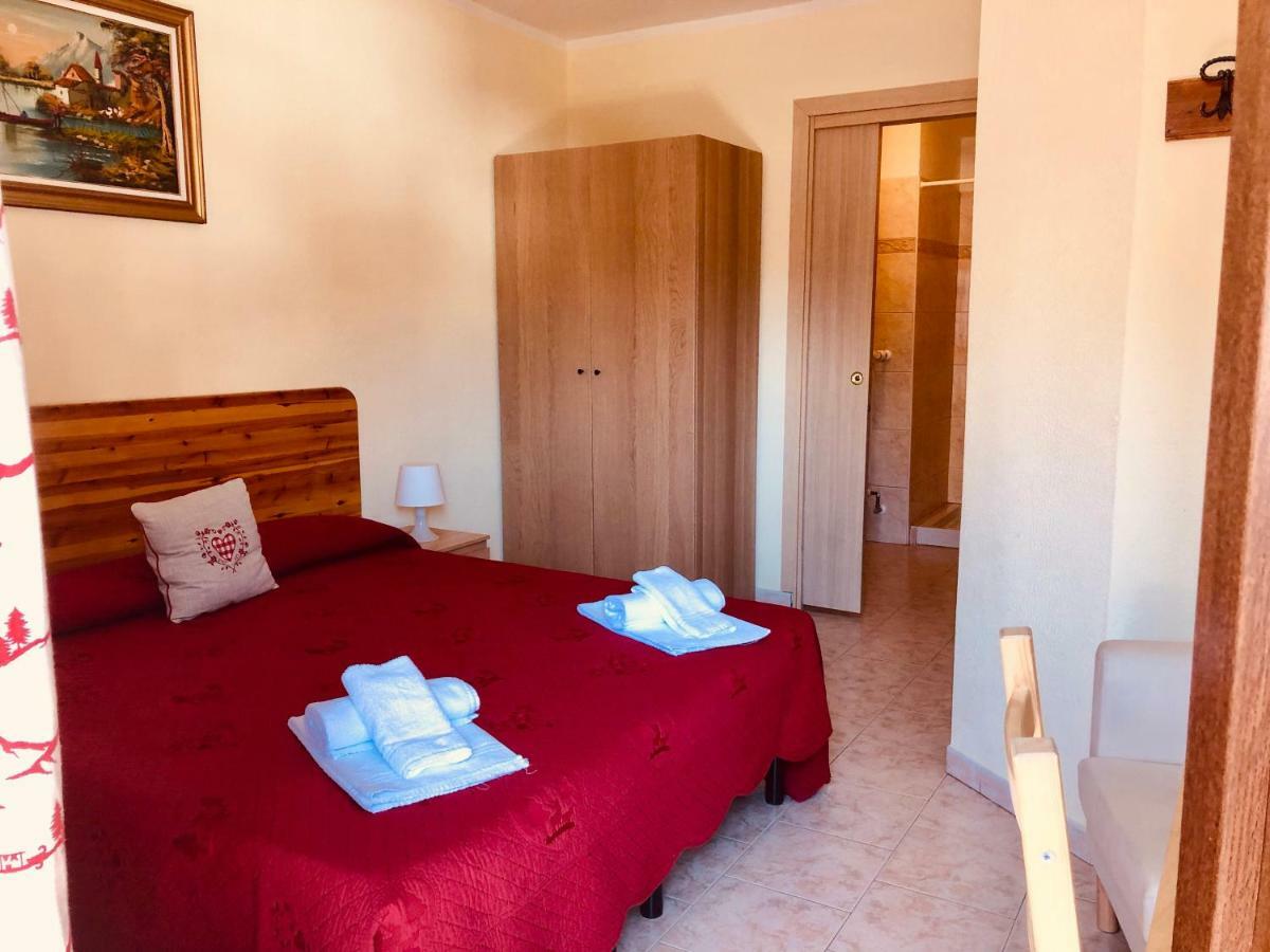 Hotel Piccolo Chalet Claviere Kültér fotó